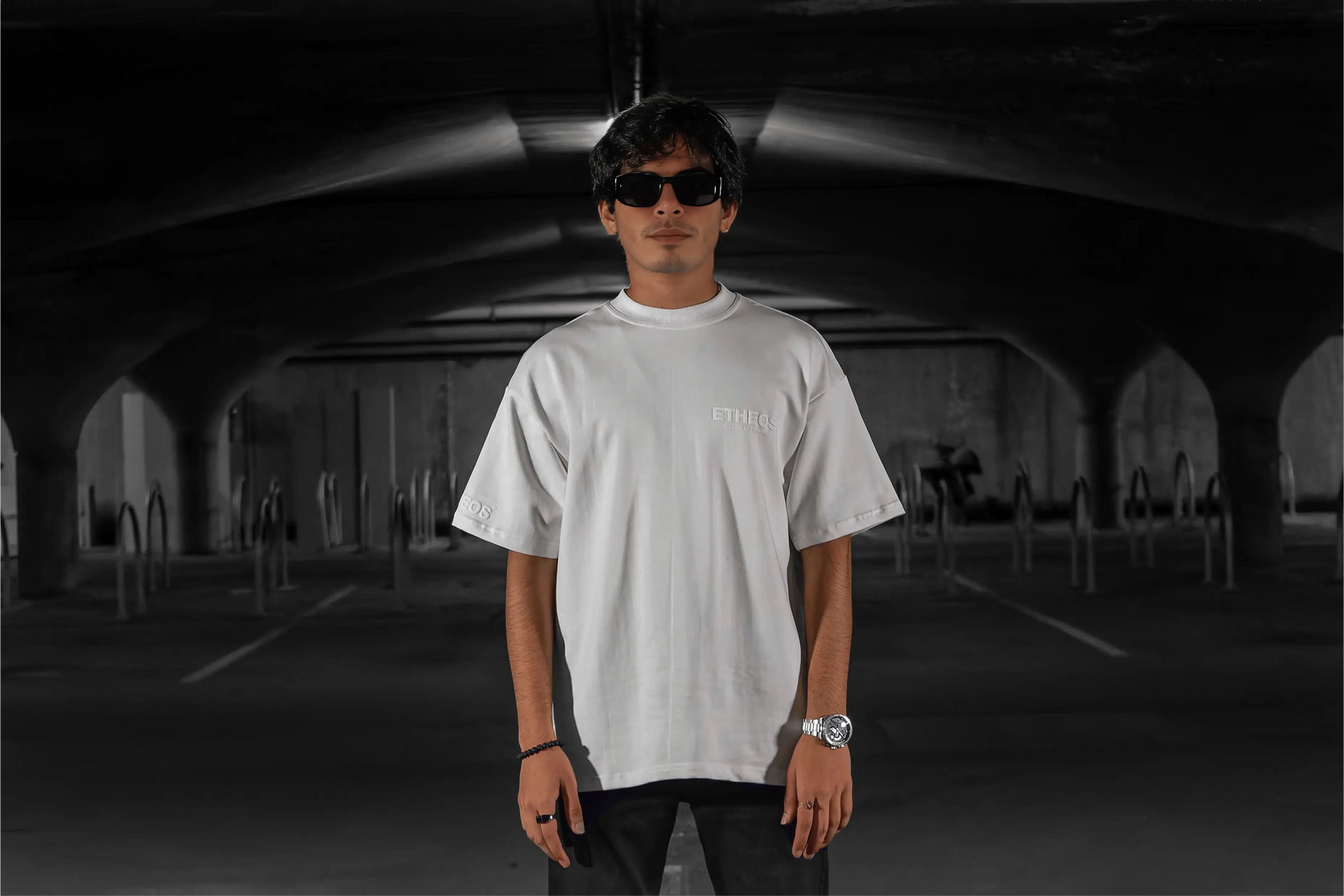 Divinity Pearl T-Shirt [Unisex]