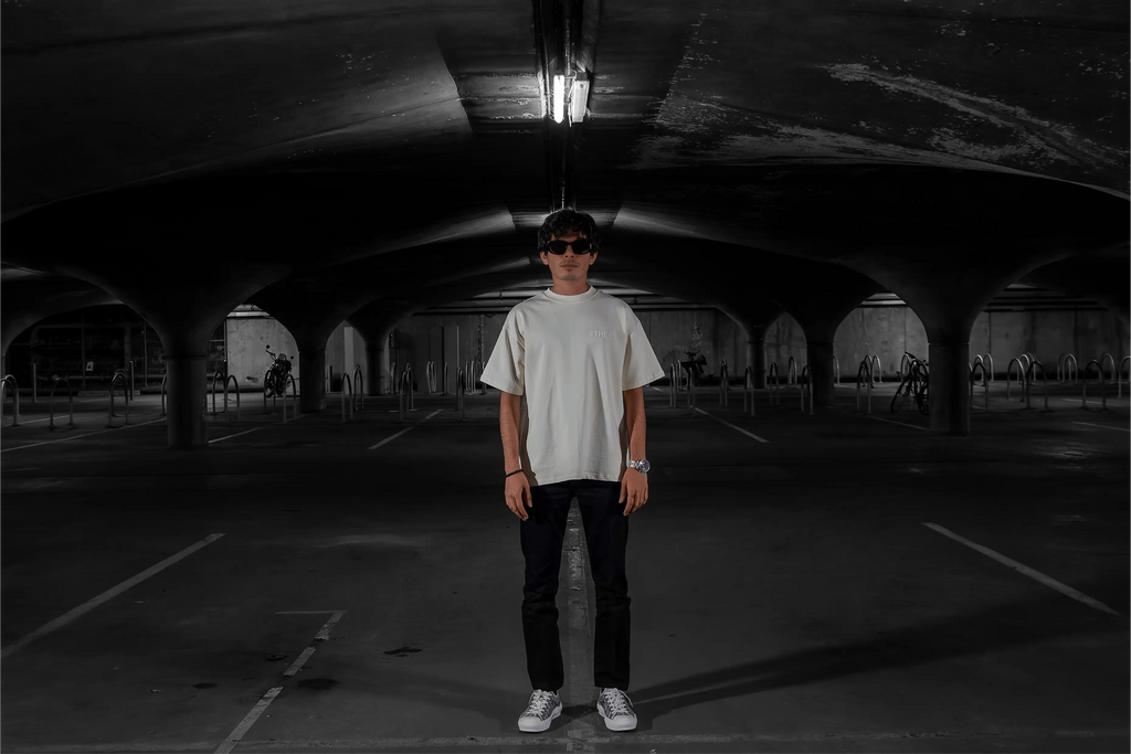 Divinity Pearl T-Shirt [Unisex]