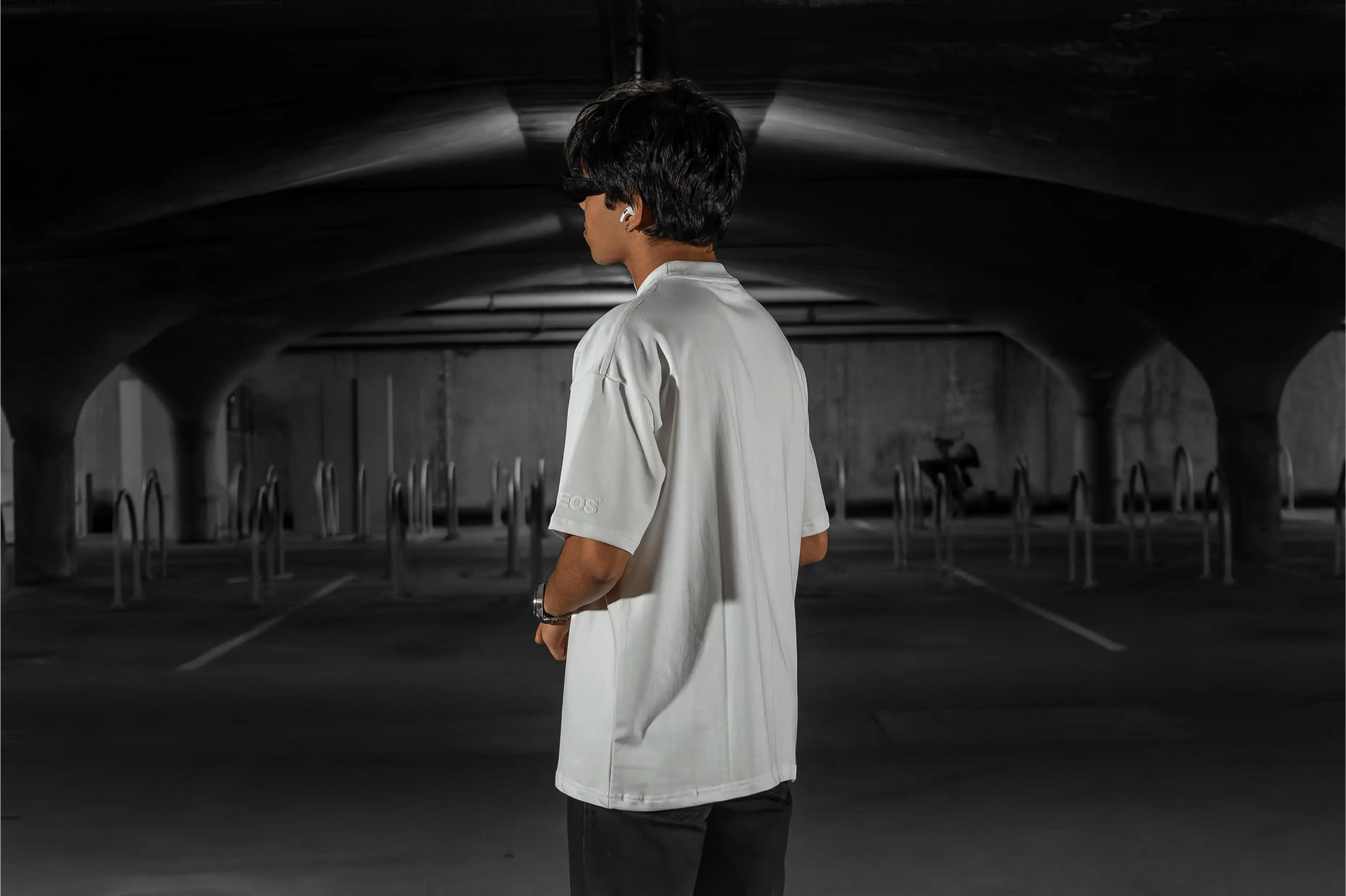 Essential Pearl T-Shirt [Unisex]